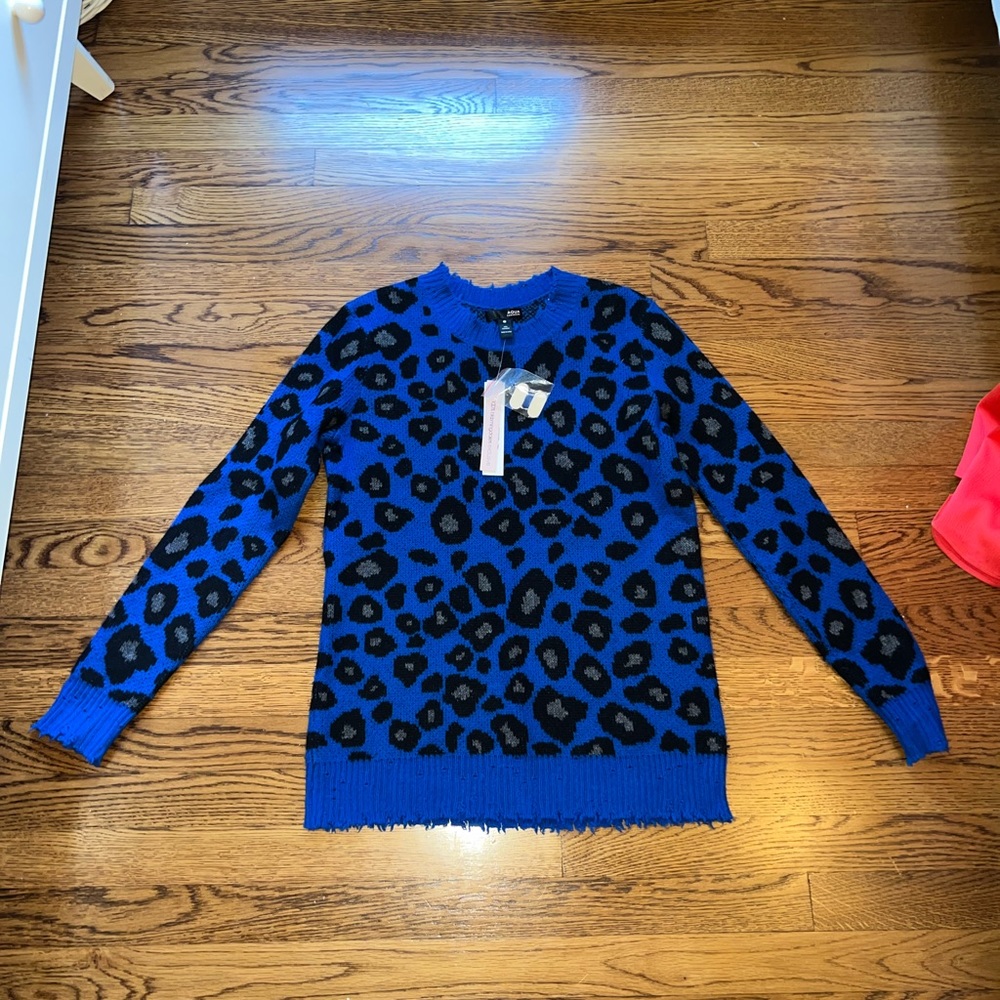 Bloomingdales cashmere sweater